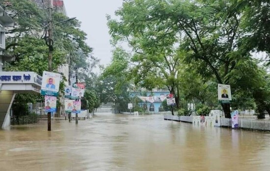 তিন নদীর পানি বিপৎসীমার ওপরে, সিলেটে বন্যা পরিস্থিতির অবনতি