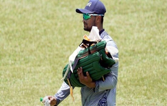 প্রথম ক্রিকেটার হিসেবে টি-টোয়েন্টিতে সাকিবের বিশ্বরেকর্ড