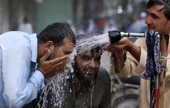 পাকিস্তানে তীব্র গরমে ৬ দিনে ৫০০-এর বেশি মৃত্যু, একদিনেই ১৪১
