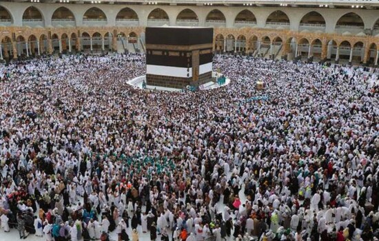 আজ থেকে পবিত্র হজের আনুষ্ঠানিকতা শুরু