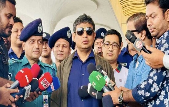 নেপাল থেকে ফিরে যা জানালেন ডিবিপ্রধান