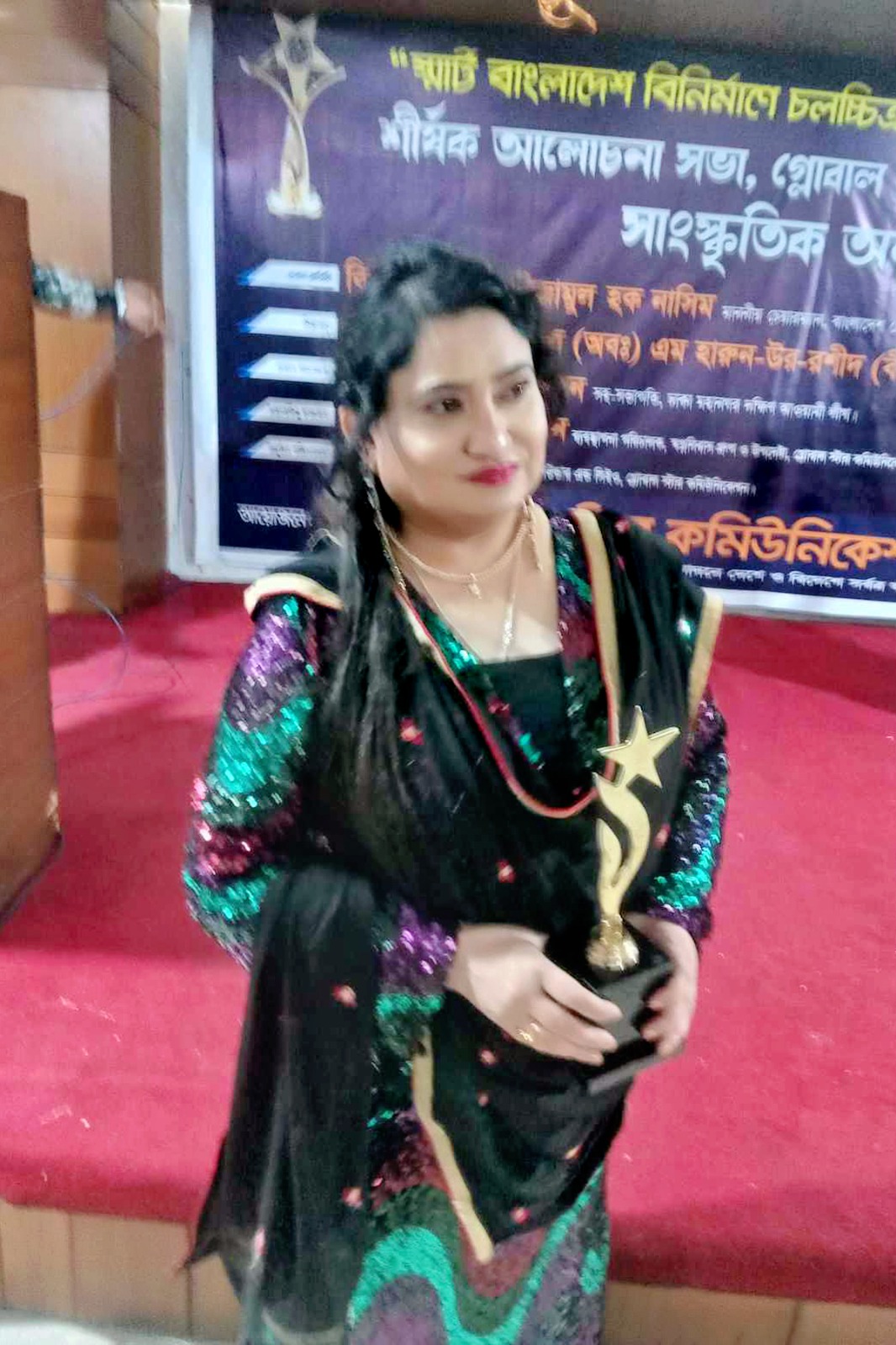 প্রতিভাবান সংগীত শিল্পী ফারহানা শিল্পী