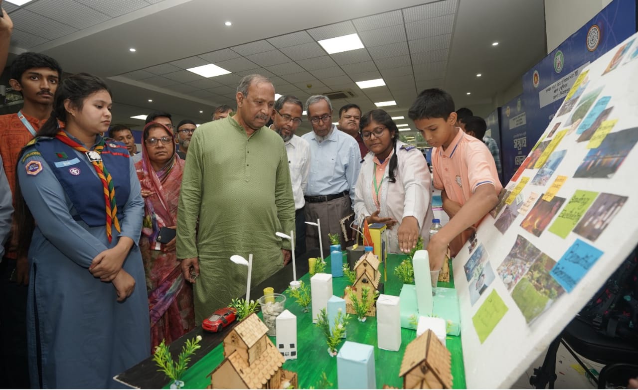 বিজ্ঞান চিন্তায় উজ্জীবিত প্রজন্ম দেশকে নিয়ে যাবে অনন্য উচ্চতায়:স্থপতি ইয়াফেস ওসমান মঈন