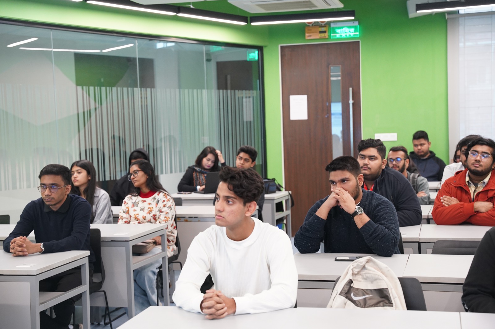 *মোনাশ কলেজ ডিপ্লোমায় ইউসিবি শিক্ষার্থীদের বিশ্বসেরা সাফল্য অর্জন!*