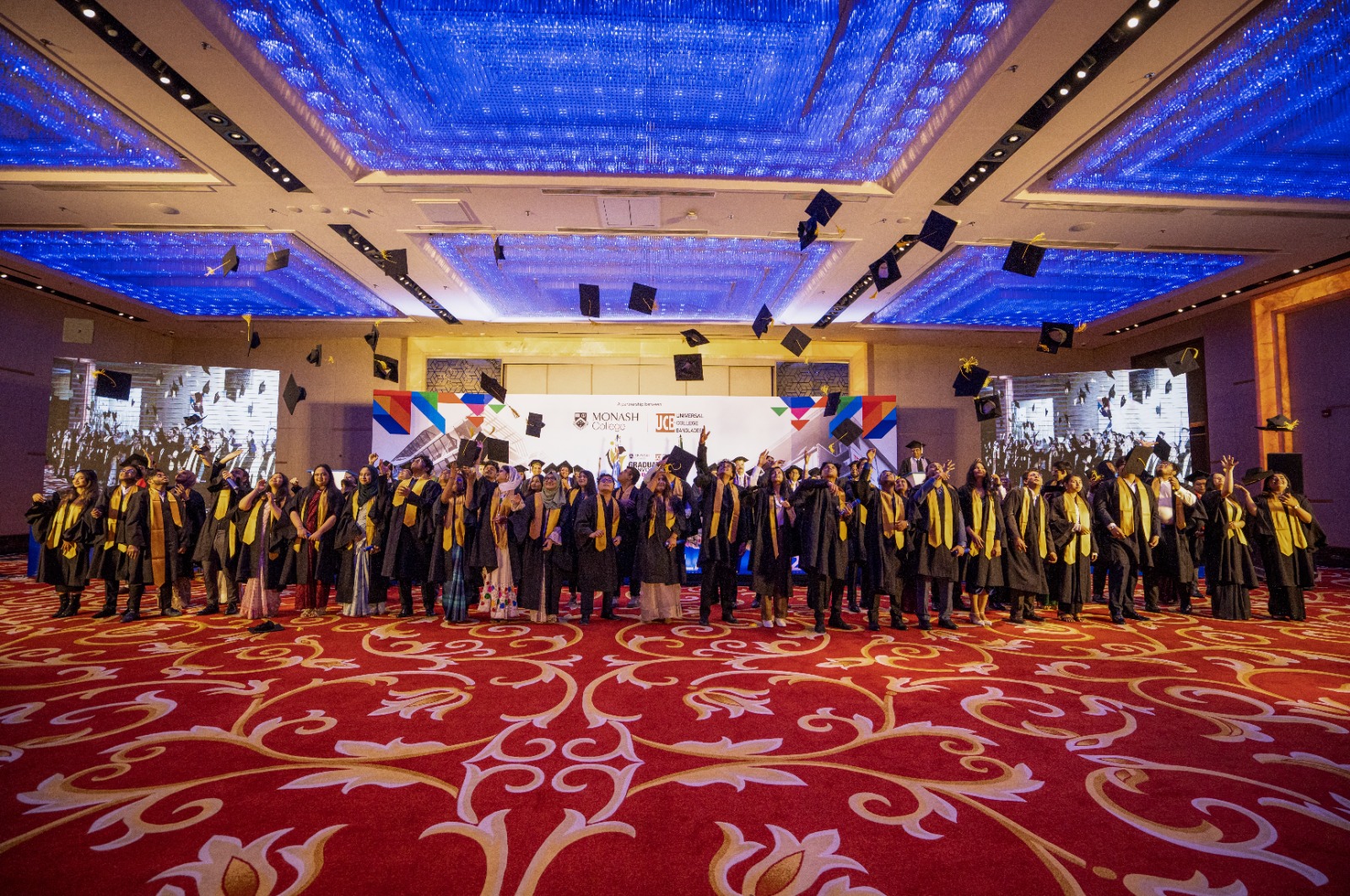 *মোনাশ কলেজ গ্র্যাজুয়েশন কনভোকেশন ২০২৪ উদযাপন করল ইউসিবি*