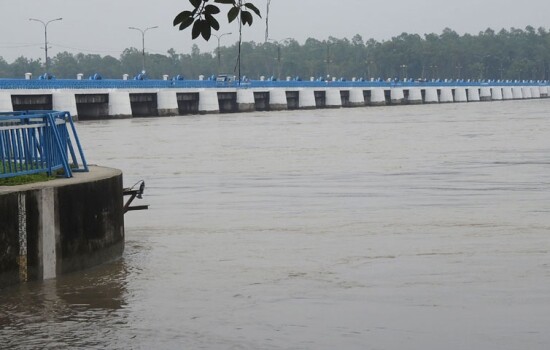 তিস্তার পানি বিপৎসীমা ছুঁই ছুঁই, বন্যার শঙ্কা