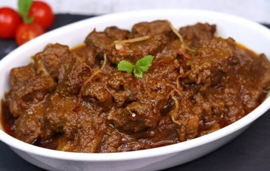 মাংস খাওয়ার পর ভুলেও যে খাবার খাবেন না