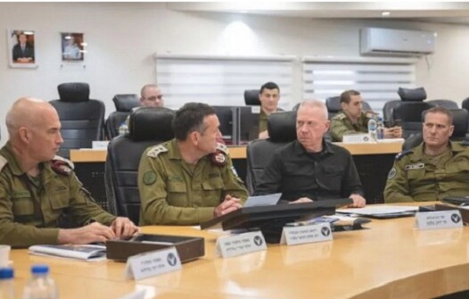 হামাস ও হিজবুল্লাহর সঙ্গে সংঘাত নিয়ে আলোচনায় যুক্তরাষ্ট্রে ইসরাইলের প্রতিরক্ষামন্ত্রী