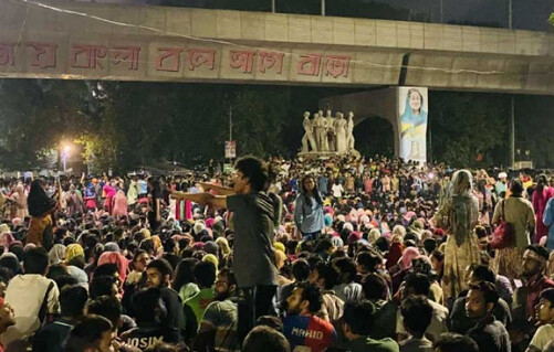 রাজপথেই থাকার সিদ্ধান্ত আন্দোলনকারীদের