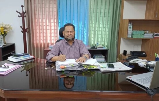 কাস্টমস কমিশনার এনামুলের সম্পতি ক্রোকের নির্দেশ