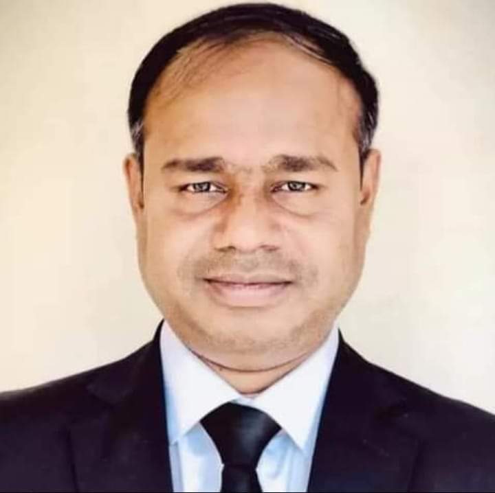 শুনানী চলাকালে বিচারকের সামনে আইনজীবীকে টাই পেঁচিয়ে হত্যা চেষ্টা, মারধর ও হত্যার হুমকি।