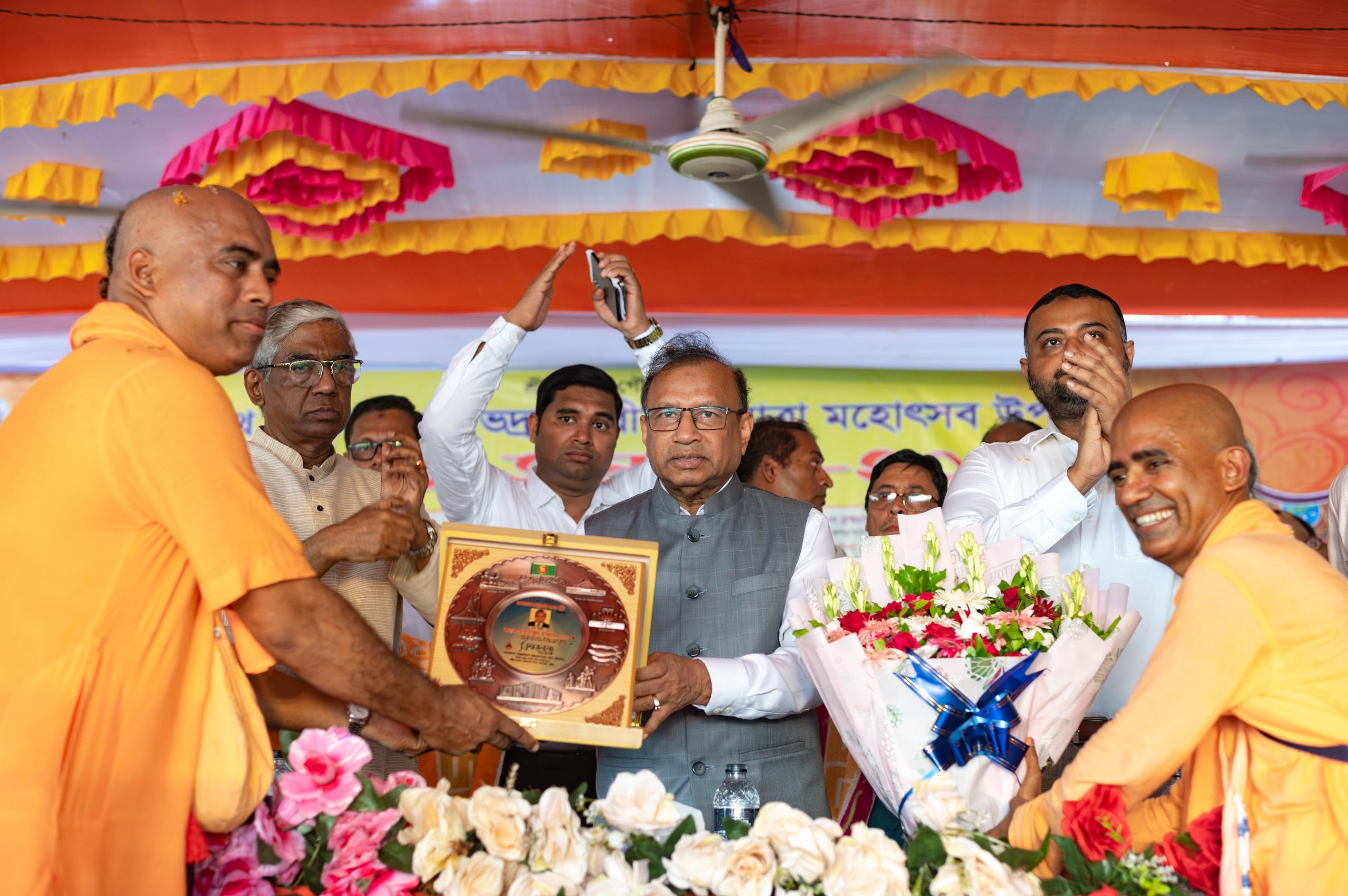 “অসম্প্রদায়িক বাংলাদেশ গড়তে বঙ্গবন্ধু দেশ স্বাধীন করেছিলেন”  – স্থানীয় সরকার মন্ত্রী