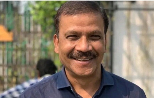 প্রধান বিচারপতির পদত্যাগের বিষয়ে যা বললেন আসিফ নজরুল