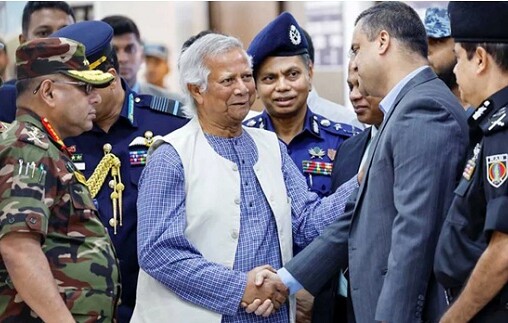 আইনশৃঙ্খলা ফিরিয়ে আনা হবে প্রথম কাজ : দেশে ফিরে ড. ইউনূস