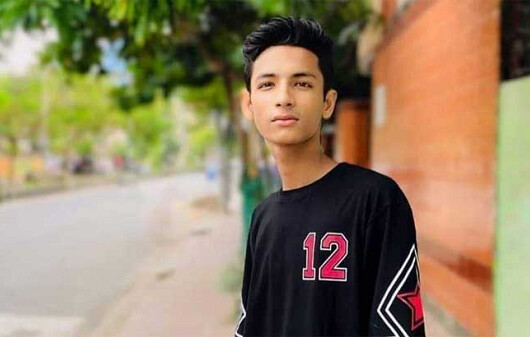 মা আমরা যদি এ যুদ্ধে না যাই দেশ স্বাধীন হবে কি করে: গুলিতে নিহত ৯ শ্রেণির শিক্ষার্থী রুস্তম