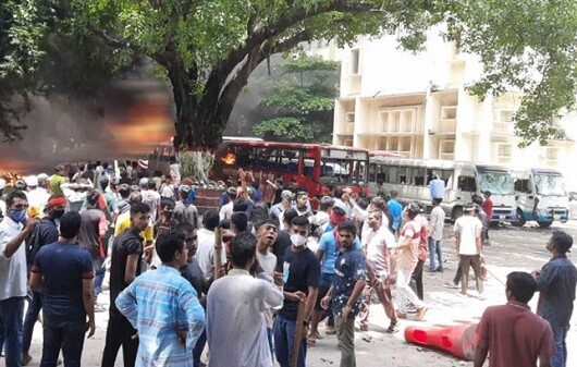 অসহযোগ আন্দোলন: মিরপুরে প্রায় ১০ শিক্ষার্থী গুলিবিদ্ধ