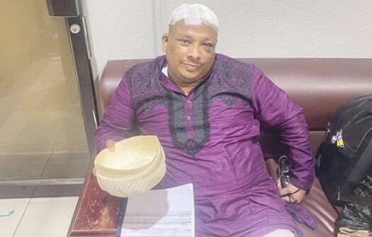 পালাতে গিয়ে বিমানবন্দরে ধরা স্বেচ্ছাসেবক লীগ নেতা