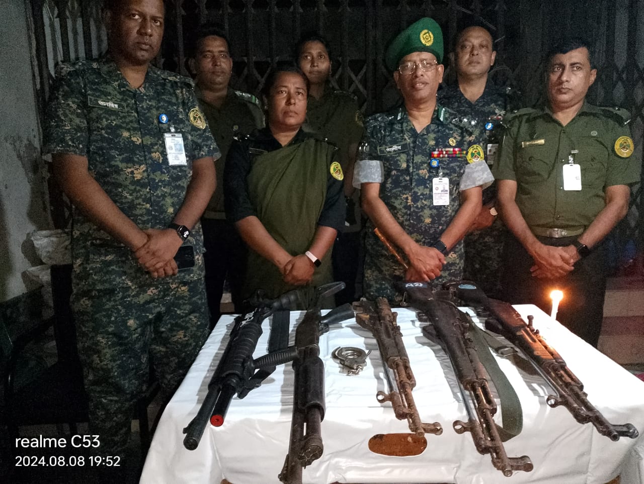 ০৫ আগস্ট দাউদকান্দি মডেল থানার লুট করে নেওয়া হাতিয়ার উদ্ধার 