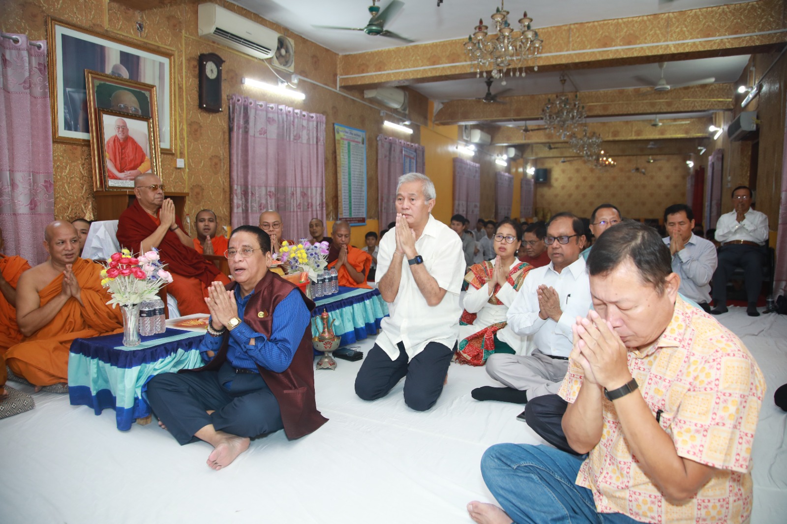 বাসাবো ধর্মরাজিক বৌদ্ধবিহার পরিদর্শন করেন পার্বত্য চট্টগ্রাম উপদেষ্টা সুপ্রদীপ চাকমা