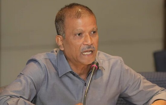 আদালত চত্বরে হামলা গ্রহণযোগ্য না: আইন উপদেষ্টা