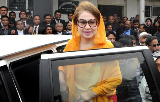 দুই ঘণ্টার মধ্যে নতুন পাসপোর্ট পেলেন খালেদা জিয়া