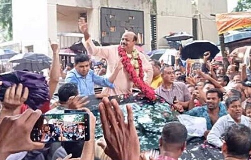 ৮ বছর পর বিএনপি নেতা আসলাম চৌধুরী কারামুক্ত