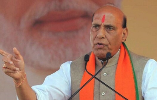 বাংলাদেশ-চীনসহ প্রতিবেশী দেশগুলোর ওপর নজর রাখুন: সশস্ত্র বাহিনীকে রাজনাথ