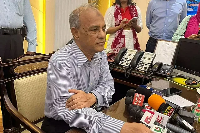 বিডিআর হত্যাকাণ্ডের পুনঃতদন্ত ও ন্যায়বিচার প্রক্রিয়া শীঘ্রই শুরু করা হবে- স্বরাষ্ট্র উপদেষ্টা