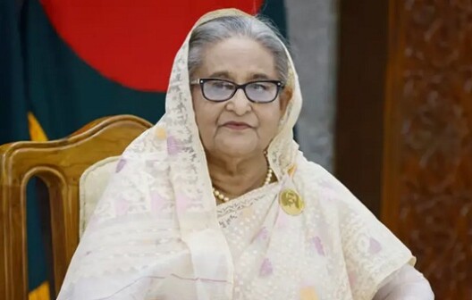 শেখ হাসিনার নতুন ফোনালাপ, নিজেকে প্রধানমন্ত্রী দাবি