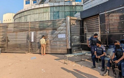 অর্থনীতি রক্ষায় বন্ধ সব পোশাক কারখানা দ্রুত চালুর আহ্বান