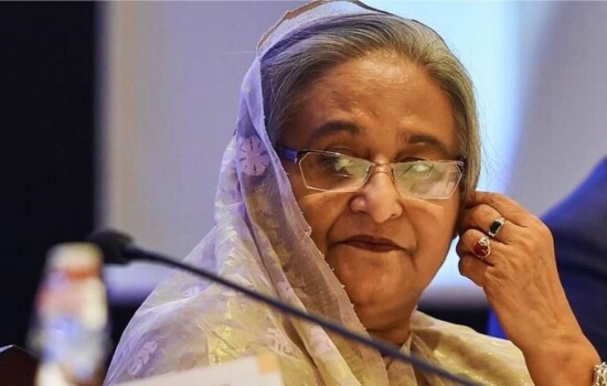 ভারতীয় আধিপত্যের কাছে আত্মসমর্পণ করেছিলেন শেখ হাসিনা