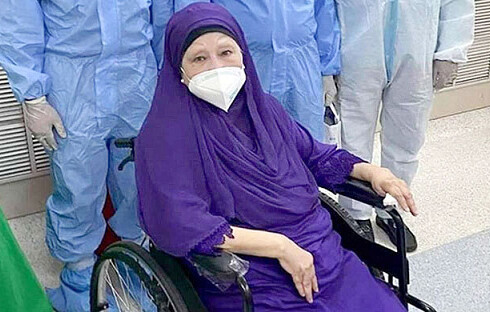 হাসপাতালে নেওয়া হচ্ছে খালেদা জিয়াকে