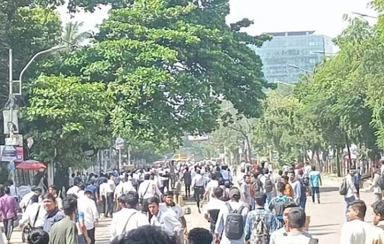 ঢাকা কলেজ ও আইডিয়াল কলেজের শিক্ষার্থীদের সংঘর্ষ, আহত ১৮