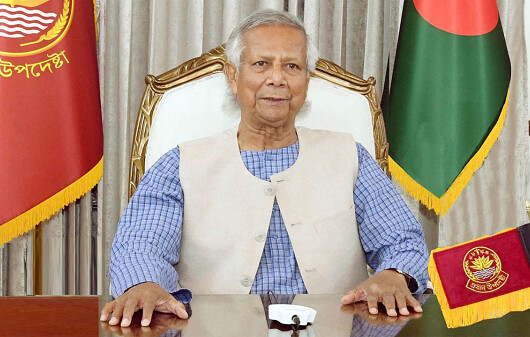 রাজনৈতিক উদ্দেশ্যে নেওয়া প্রকল্প পুনর্বিবেচনা করা হবে: প্রধান উপদেষ্টা