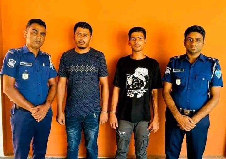 কুমিল্লায় আলোচিত মহিউদ্দিন হত্যার প্রধান আসামিসহ আটক ২ জন