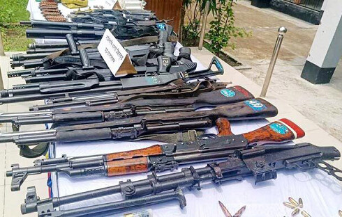 যৌথ বাহিনীর অভিযান: ১৫৫ অস্ত্র উদ্ধার, গ্রেফতার ৭২