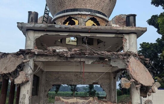 মাজারে হামলায় জড়িতদের বিরুদ্ধে ব্যবস্থা নেবে সরকার