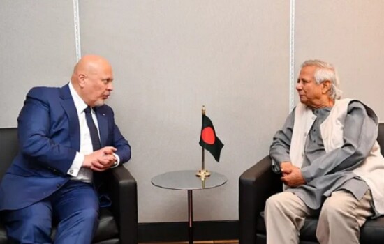 আইসিসির প্রধান কৌঁসুলির সঙ্গে ড. ইউনূসের বৈঠক