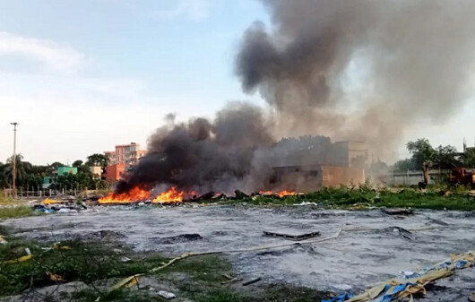 গাজী টায়ার কারখানায় আবার লুটপাট-আগুন