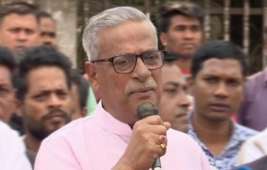 শেখ হাসিনার জন্য আমার দুঃখ লাগে, কষ্ট হয় : ফারুক