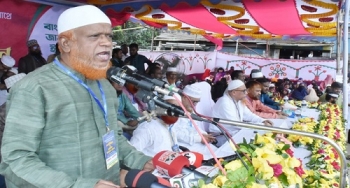 যাত্রাবাড়ী শনির আখড়াতে ২৫ শহীদ পরিবারকে জামায়াতের সহায়তা