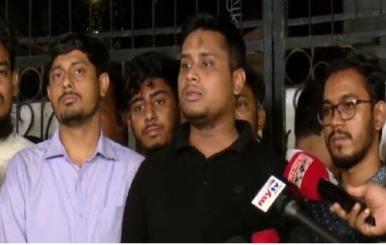 বিএনপির সঙ্গে রাষ্ট্রপতির অপসারণসহ ৩ বিষয়ে আলোচনা হয়েছে: হাসনাত