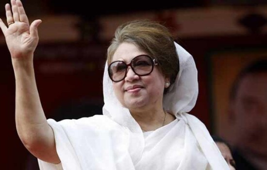 খালেদা জিয়ার বিরুদ্ধে নাশকতার ১০ মামলা হাইকোর্টে বাতিল