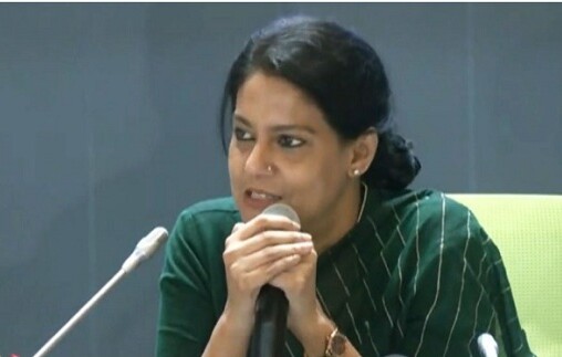 সড়কে শৃঙ্খলা ফেরাতে যে পরামর্শ পরিবেশ উপদেষ্টার