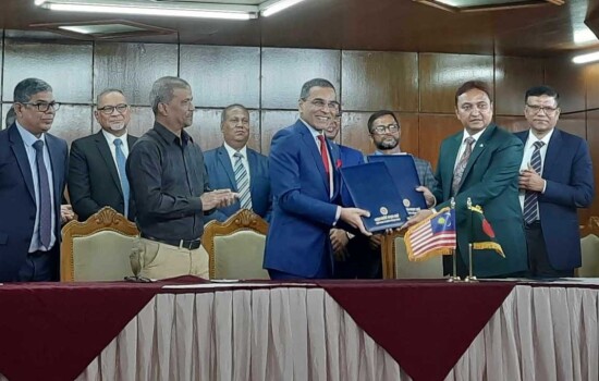 সব বৈধ এজেন্সির জন্য শ্রমবাজার খুলে দিতে মালয়েশিয়াকে বাংলাদেশের অনুরোধ