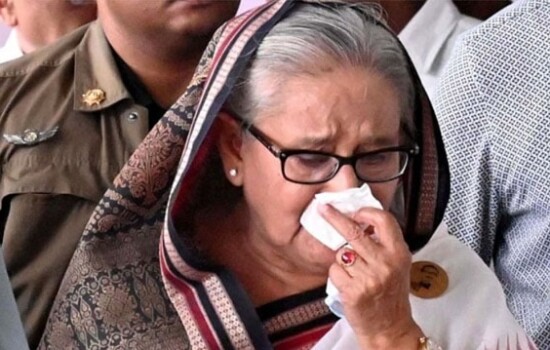 ‘দেশের পরিস্থিতি নিয়ে খুবই হতাশ শেখ হাসিনা’