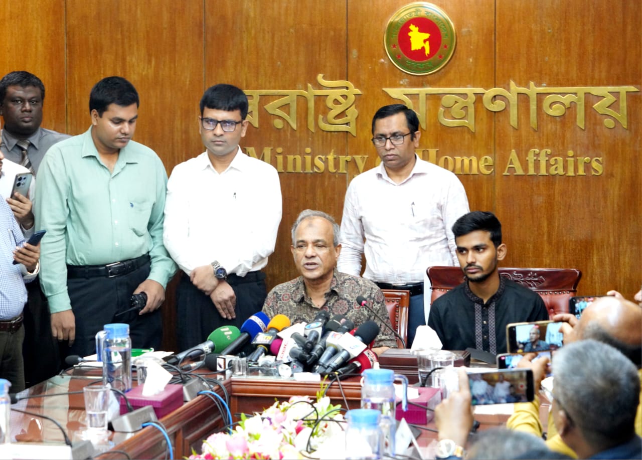 আইন-শৃঙ্খলা সংক্রান্ত উপদেষ্টা পরিষদ কমিটির ২য় সভা অনুষ্ঠিত