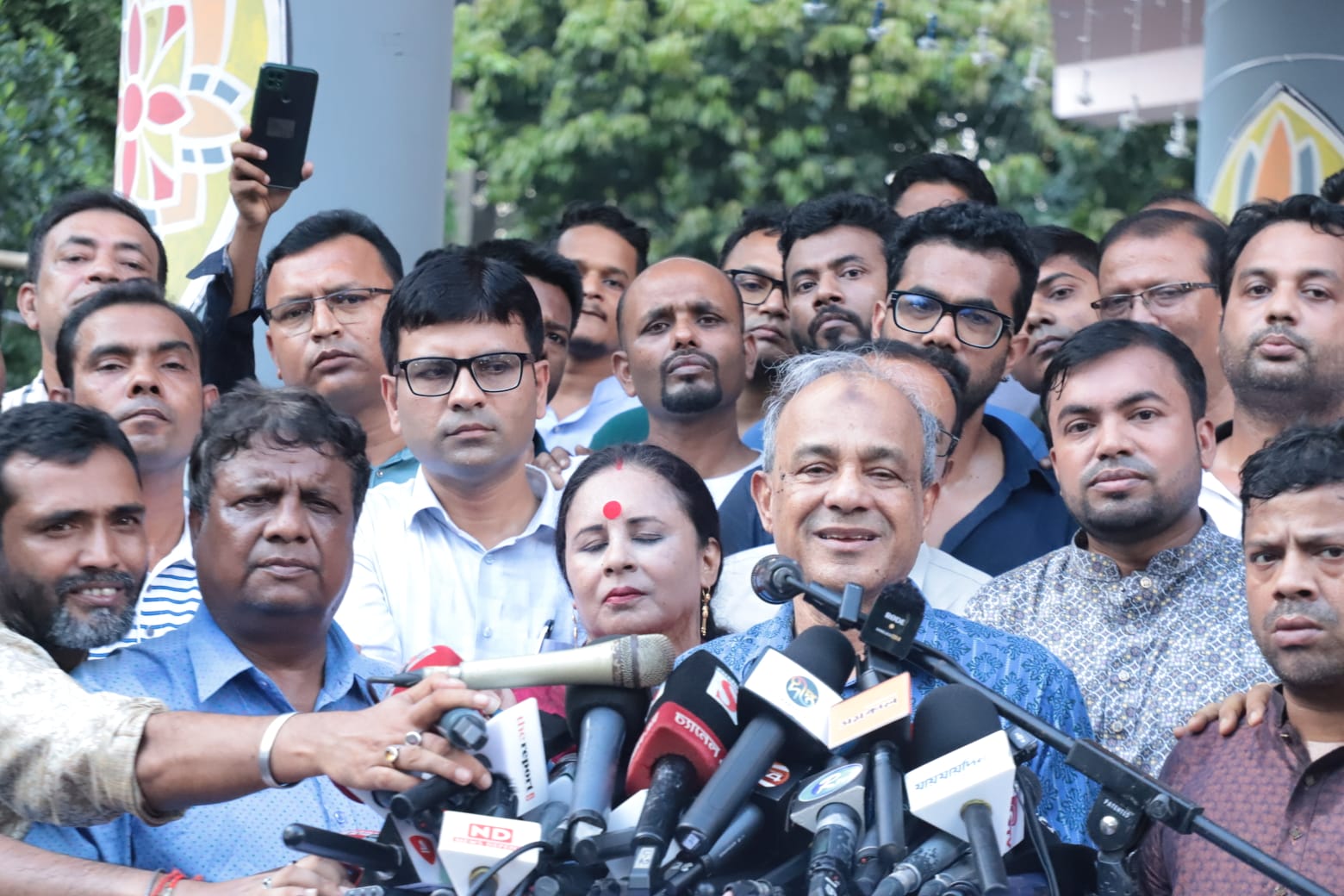 কোন নিরাপত্তা ঝুঁকি নেই, পূজা নির্বিঘ্নে ও শান্তিপূর্ণভাবে হবে- স্বরাষ্ট্র উপদেষ্টা