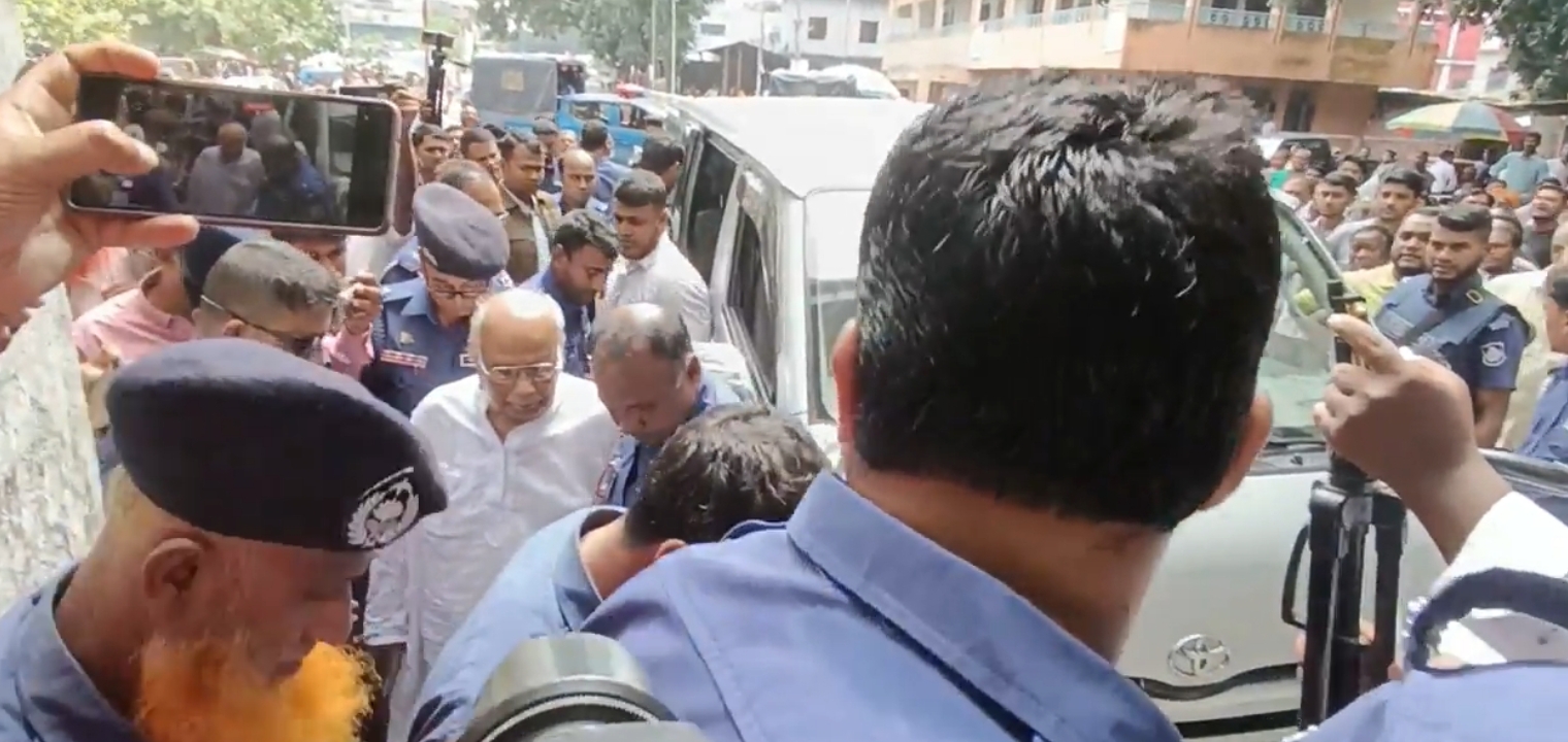 ঠাকুরগাঁওঃ সাবেক মন্ত্রী রমেশ সেনকে দুটি হত্যা মামলায় পুন:গ্রেফতার দেখিয়ে জেল হাজতে প্রেরণ