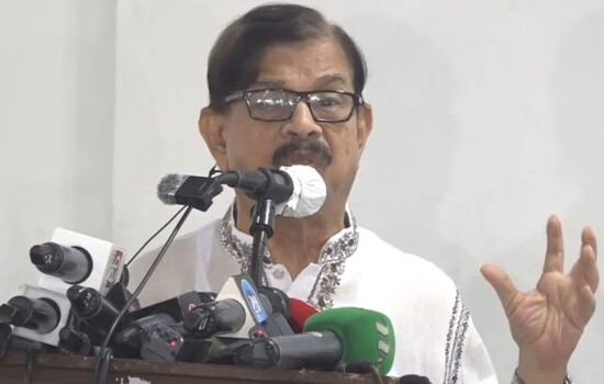 অন্তর্বর্তী সরকারের সম্মান নির্ভর করছে সফল নির্বাচনের ওপর: মান্না